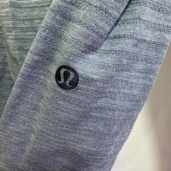 LULULEMON LONG SLEEVE ATHLETIC SHIRT Men’s XL Steel Blue Ombré EUC - Picture 3 of 5